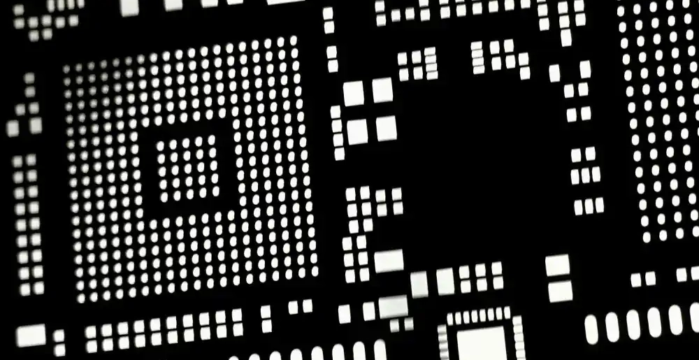 Stencil apertures